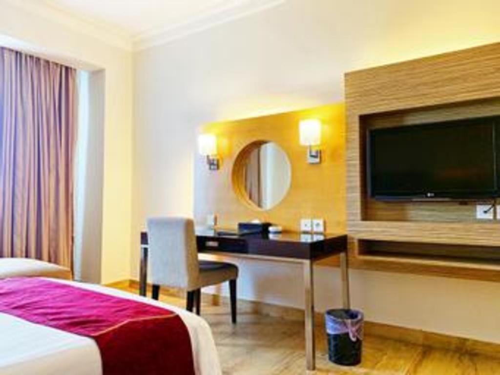 Grand Basko Hotel Padang  Ngoại thất bức ảnh