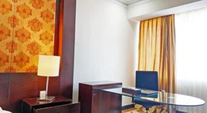 Grand Basko Hotel Padang  Ngoại thất bức ảnh