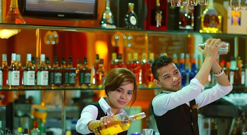Grand Basko Hotel Padang  Ngoại thất bức ảnh
