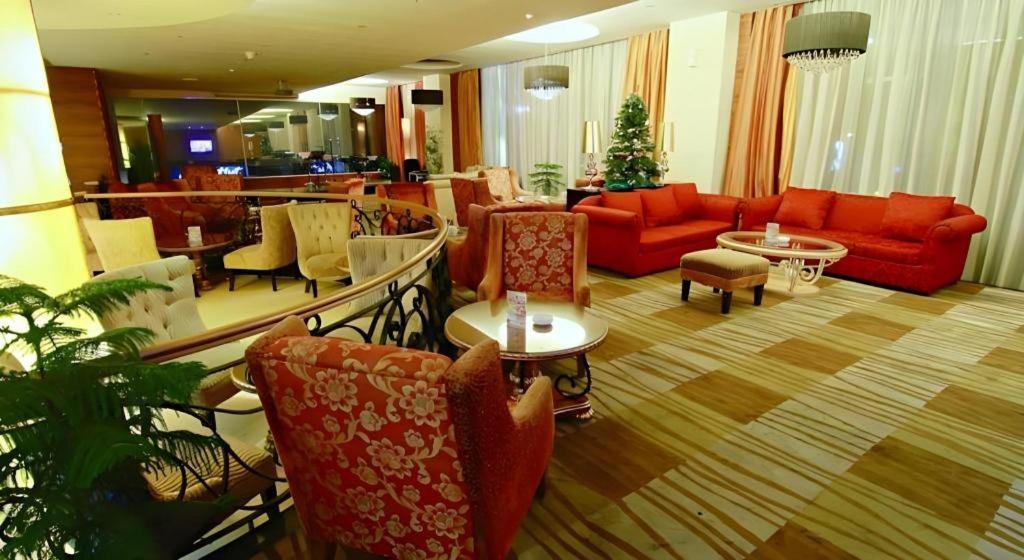 Grand Basko Hotel Padang  Ngoại thất bức ảnh